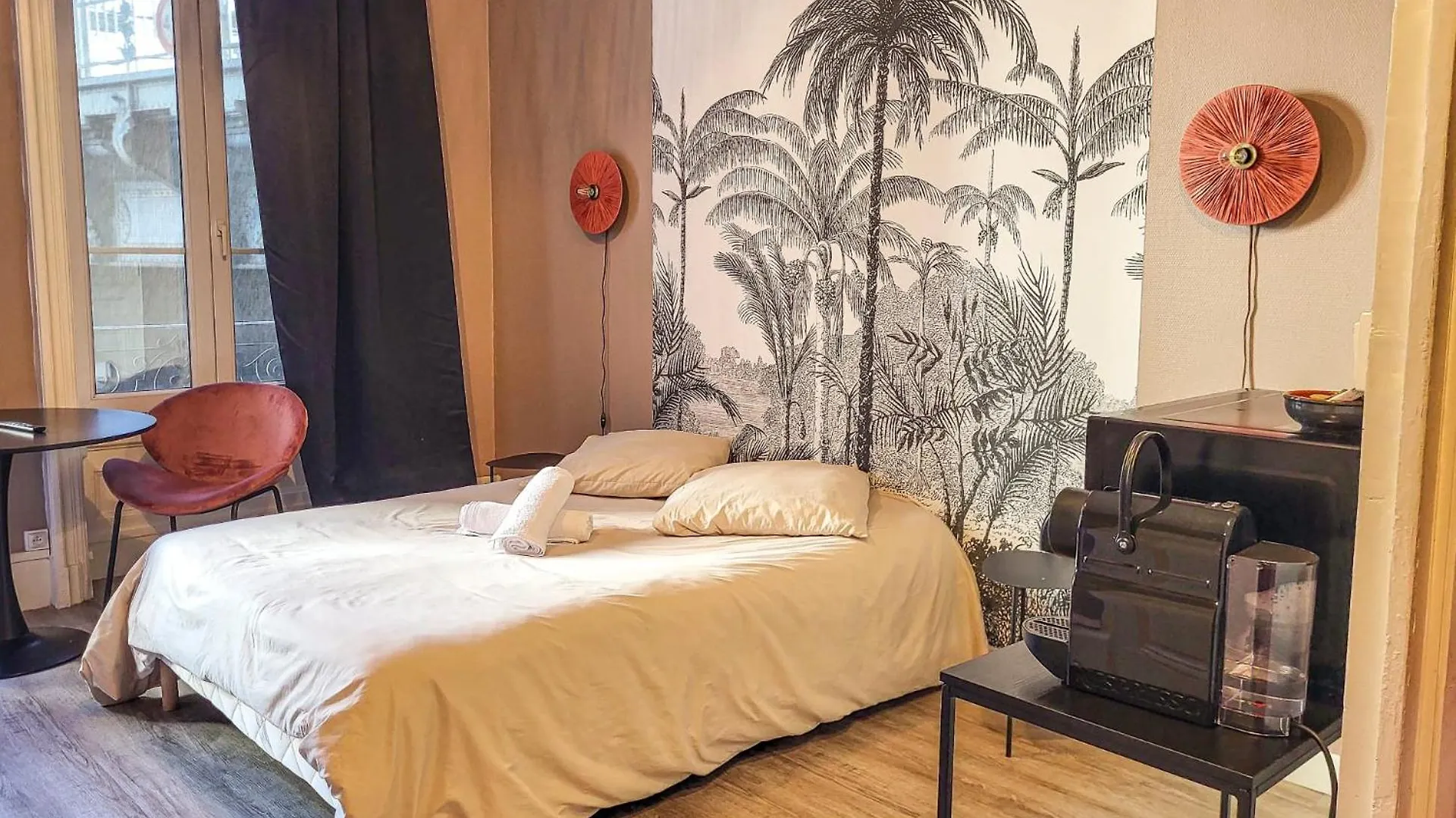 ליון Suite Petraa